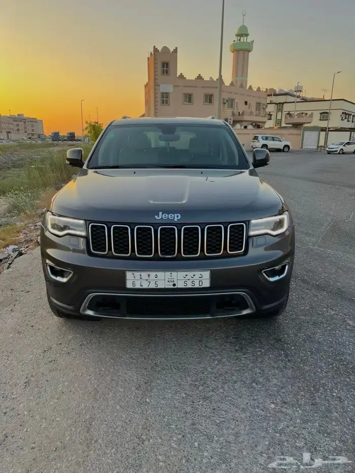 2018 Jeep Grand Cherokee - V8 2