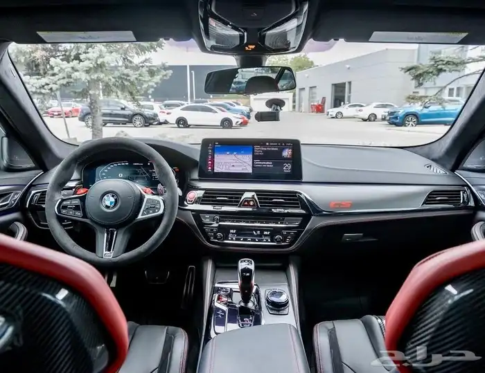 للبيع BMW - M5 - Cs موديل 2022 شبه اصفار وارد كندا 37
