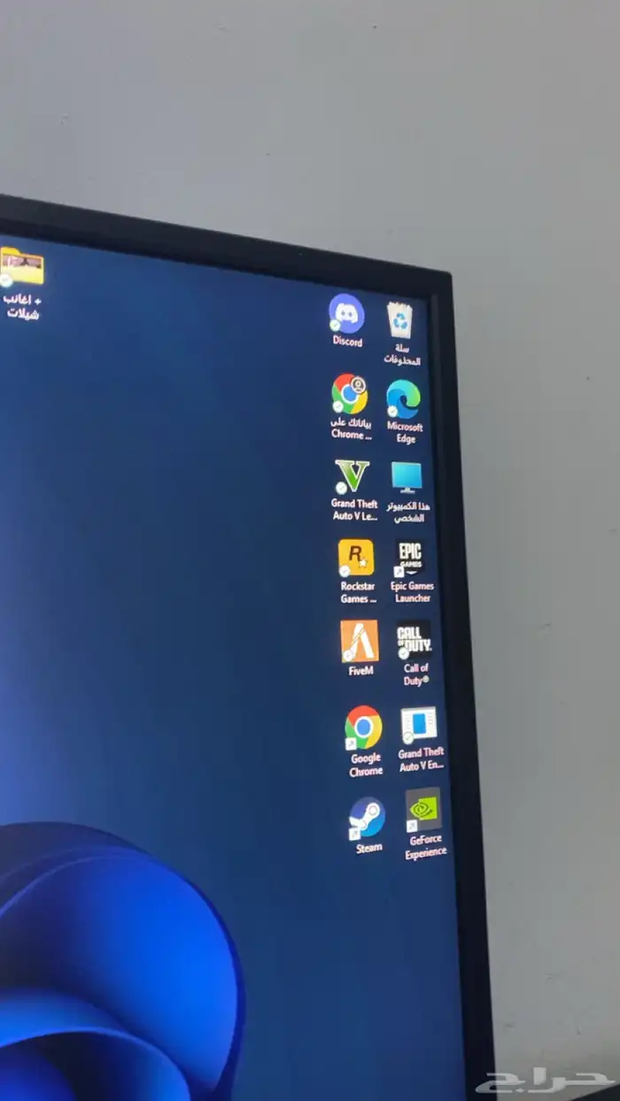 بي سي ل البيع كامل مع اغراضه 3