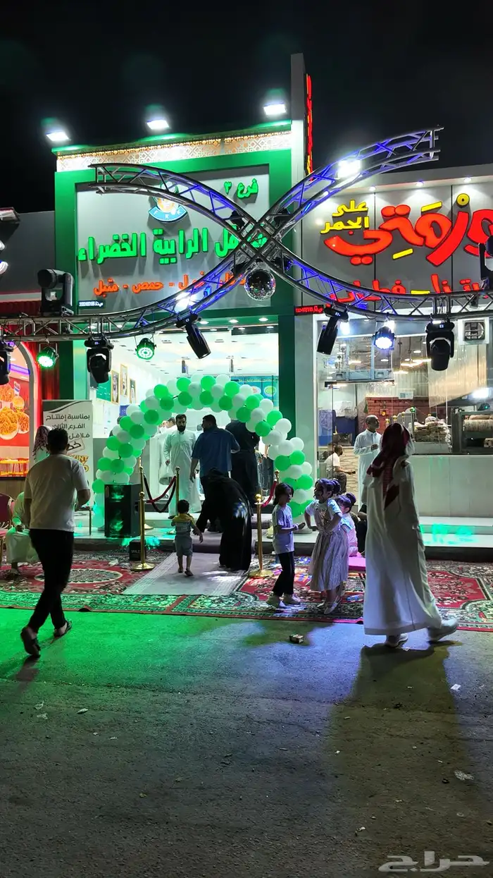 شاشات مسارح تراسات تصوير صوتيات بث مباشر افتتاحات اضاءة 92