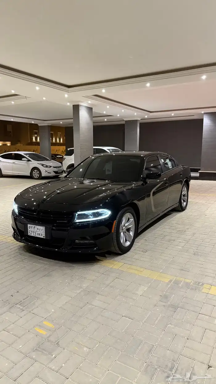 شارجر 2023 SXT ممشي قليل 10