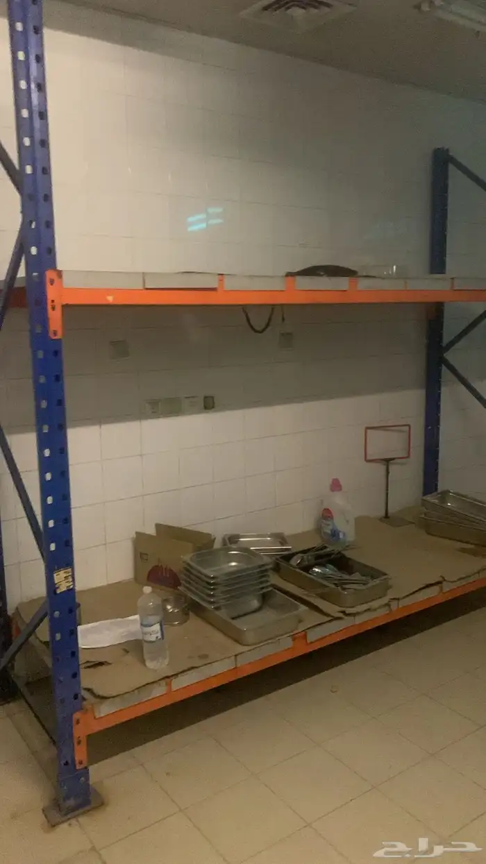 أغراض سوق تجاري كامل (ثلاجات مركزية  ارفف  معدات مخابز 20