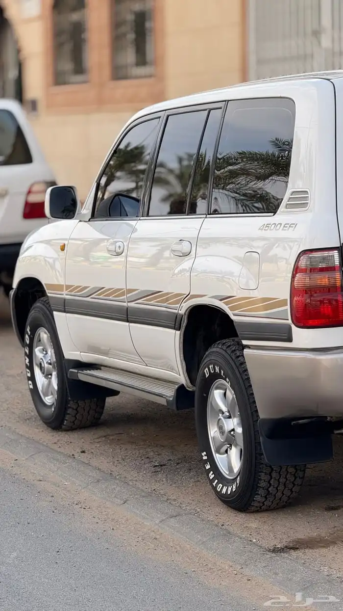 للبيع لاندكروزر G.XR ونش دفلك 4