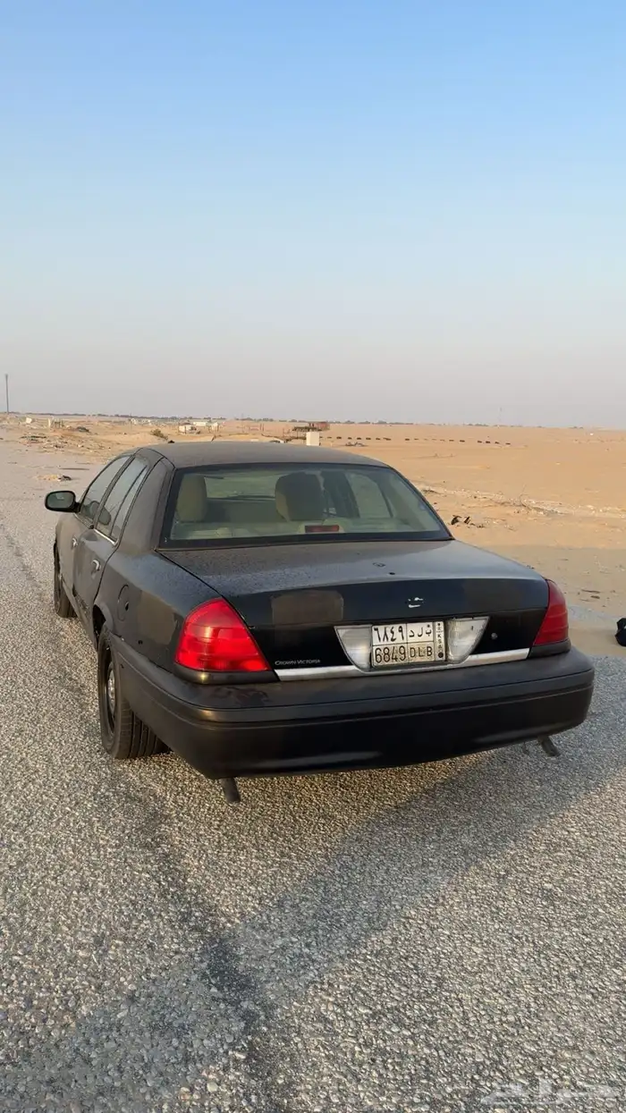 فورد فكتوريا2011 1