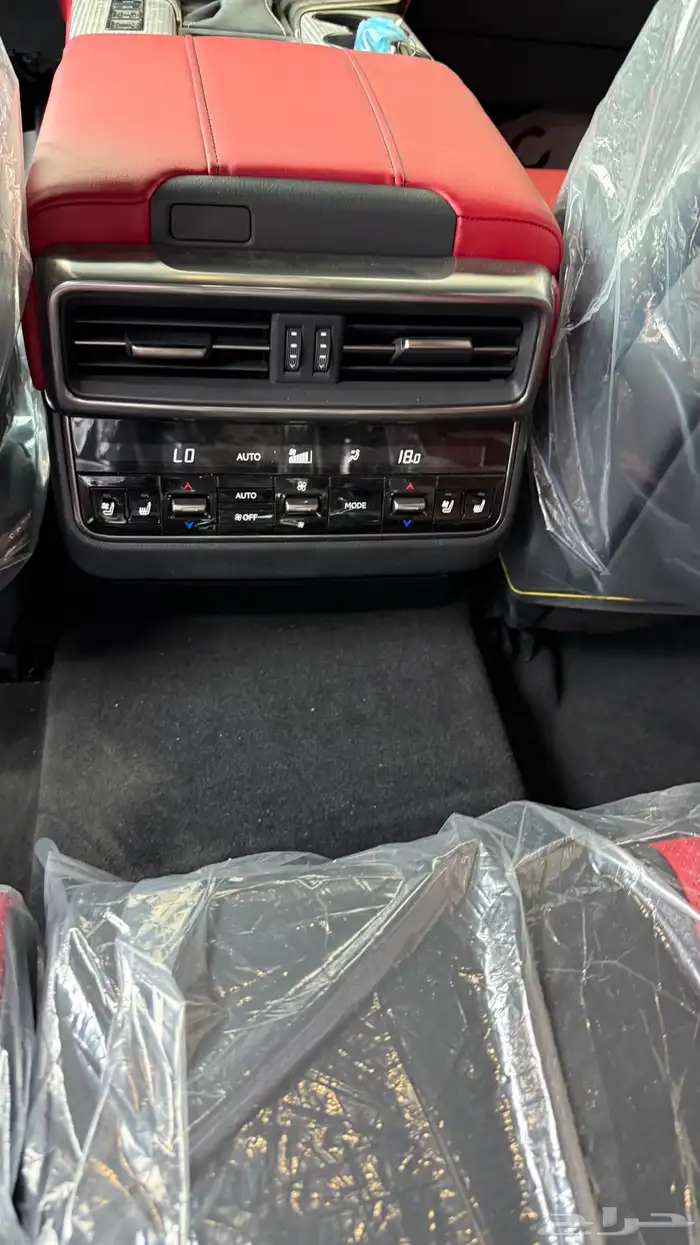 لكزس LX600 - اف سبورت - زيتي - 2025 - وارد قطر 7