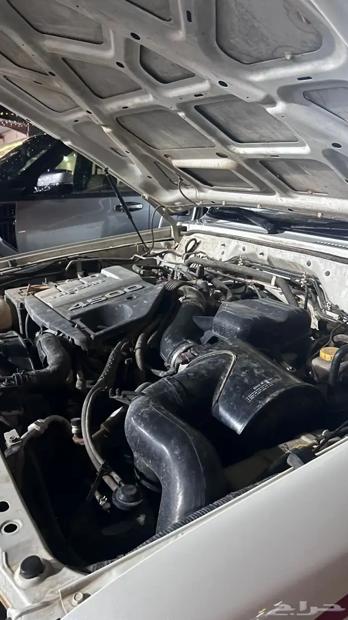 نيسان سفاري نضيف 8