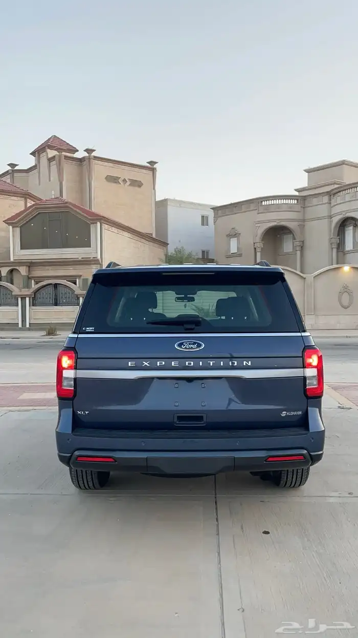 فورد اكسبديشن 2022 XLT 11