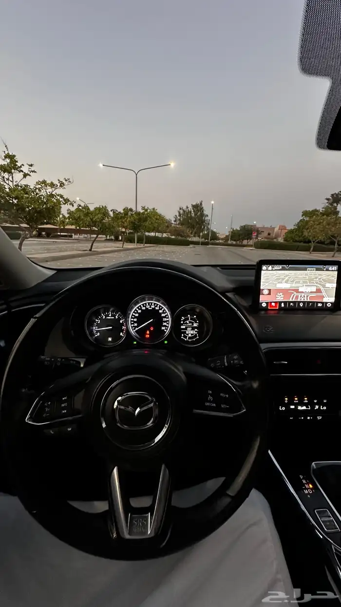 مازدا CX-9 2023 نص فل 18