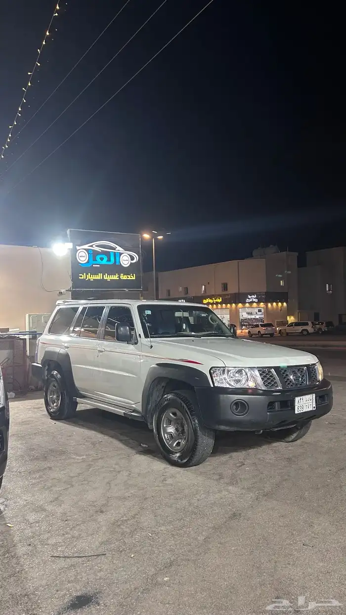 نيسان سفاري نضيف 6