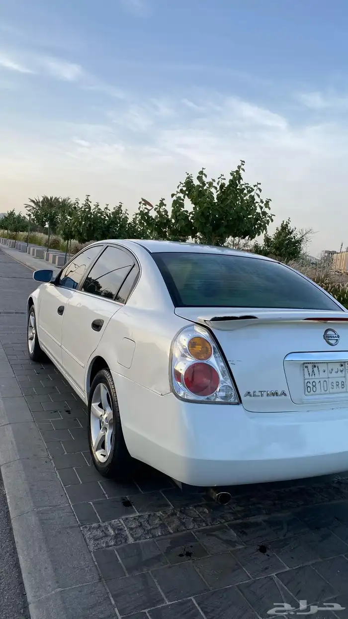للبيع التيما 2005 فل كامل قير عادي v6 11