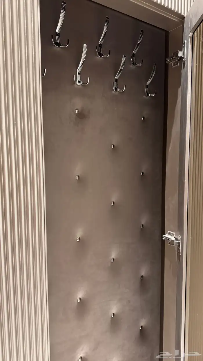 دولاب عبايات 1