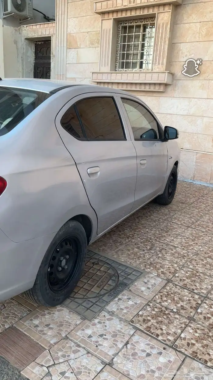 ميتسوبيشي اتراج موديل 2018 ممشى 250 السوم (13) 0