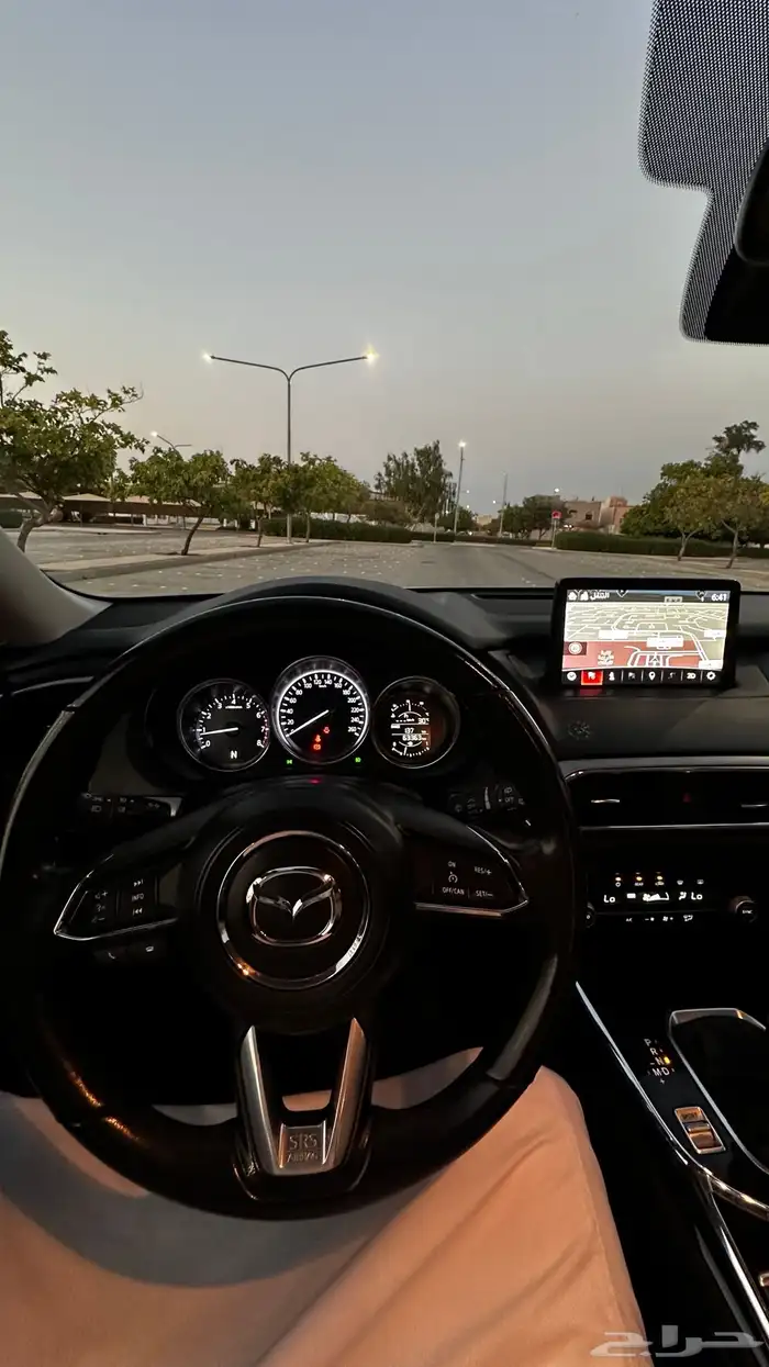 مازدا CX-9 2023 نص فل 17