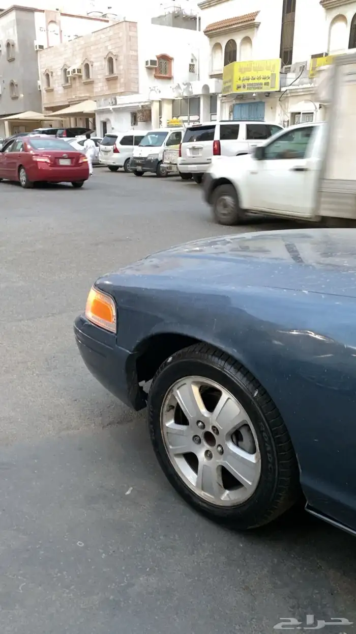 فورد كراون فكتوريا نص فل 8