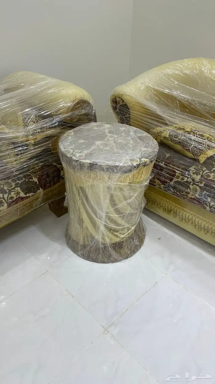 كنب 9 قطع و2 طاولات 3