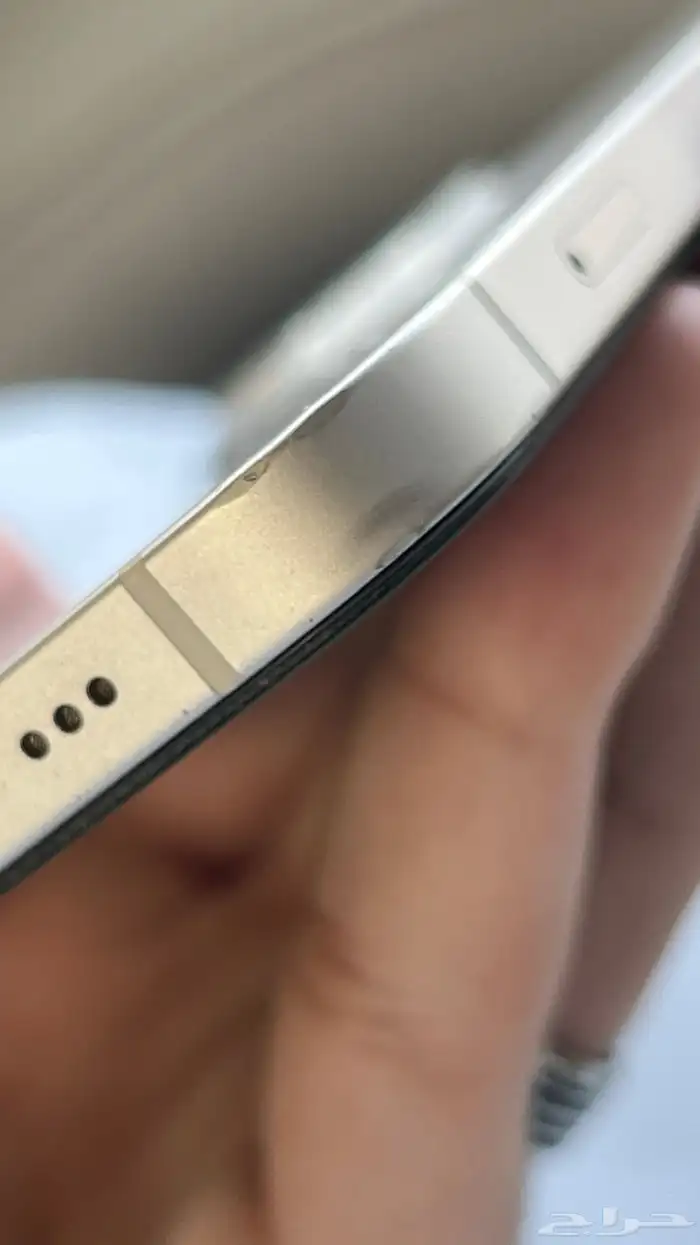 ايفون 12 عادي 4