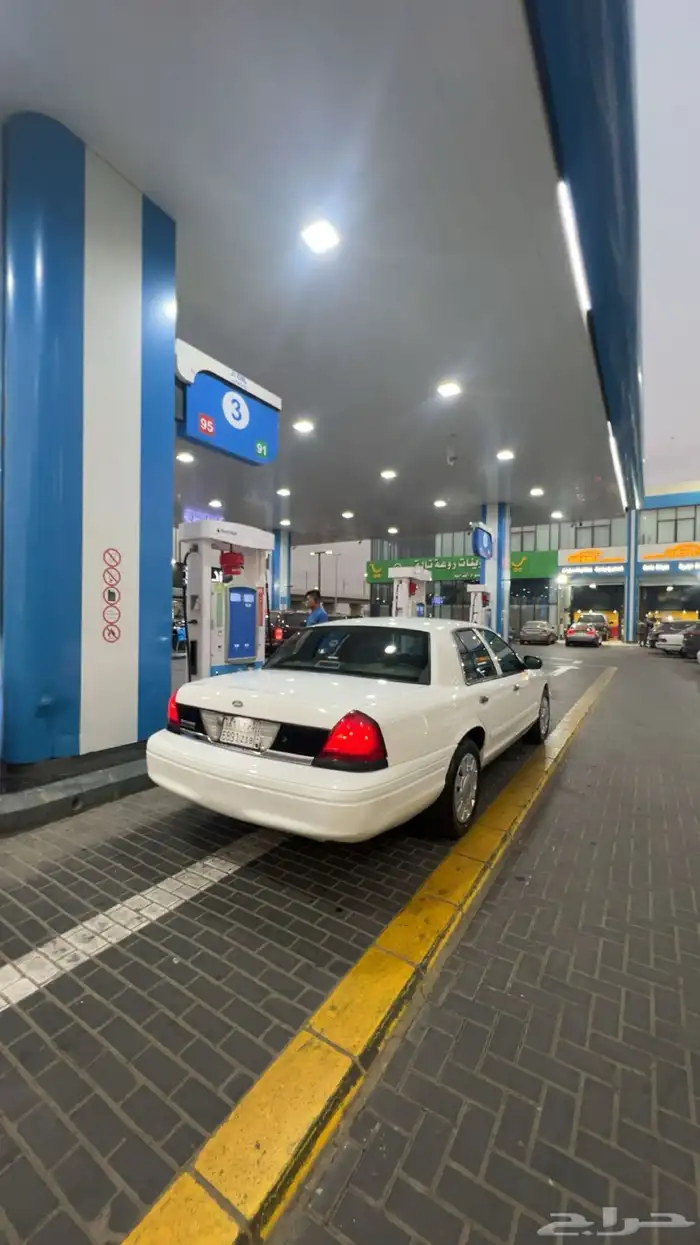 Crown Victoria 2010 0