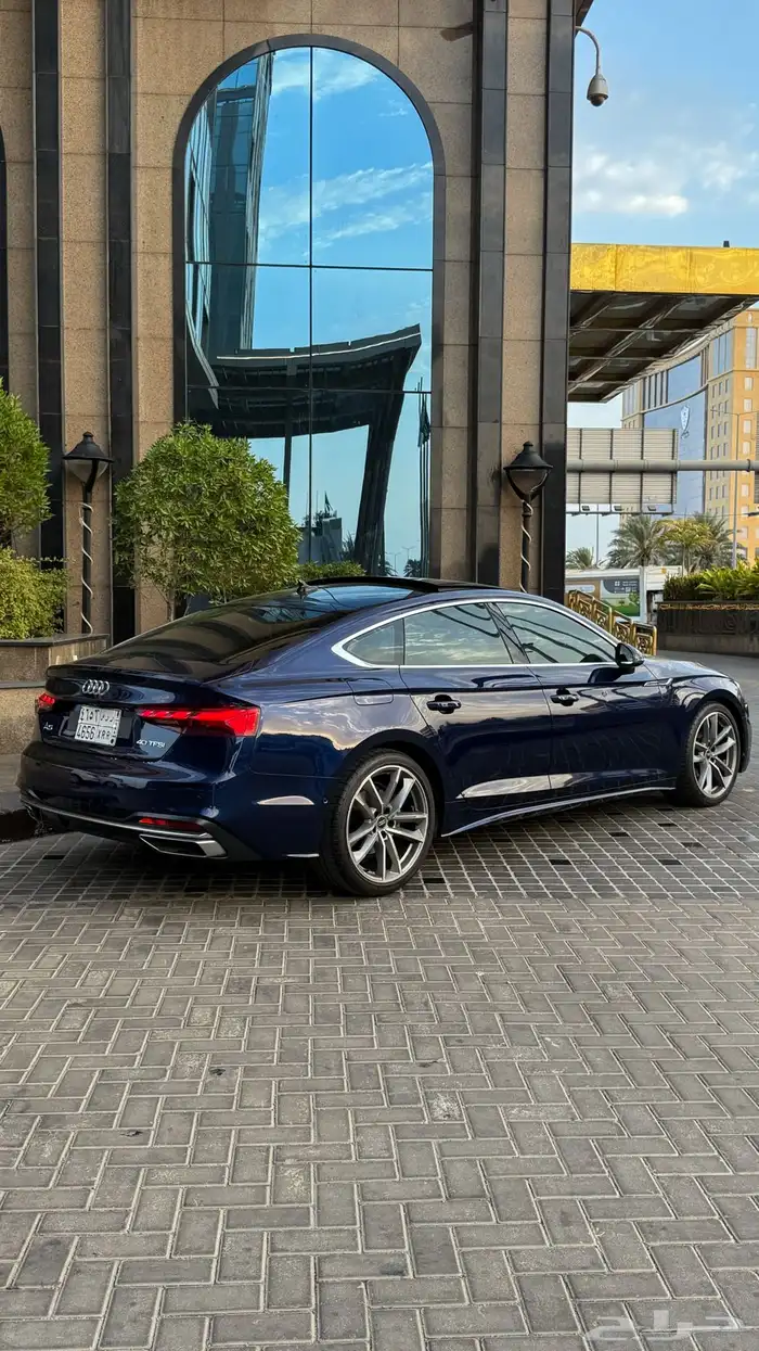 اودي اي 5 اس لاين 2023 5