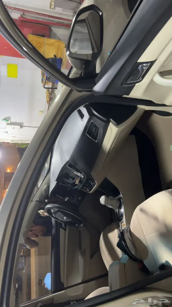 للبيع MG موديل 2019 الون ذهبي مفحوصة السيارة نظيفة جدا 12