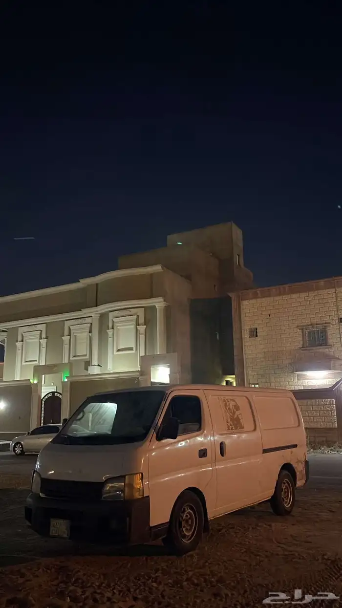 باص نقل بضايع محركات ممتازة جدا فقط يبيله دينمو مروحه 0