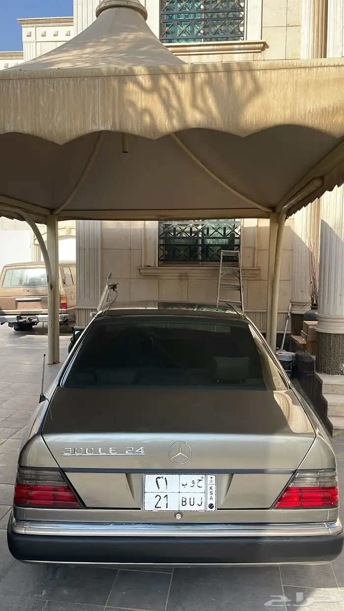 مرسيدس كلاسيك 1992 كوبيه w124 فرخ 4