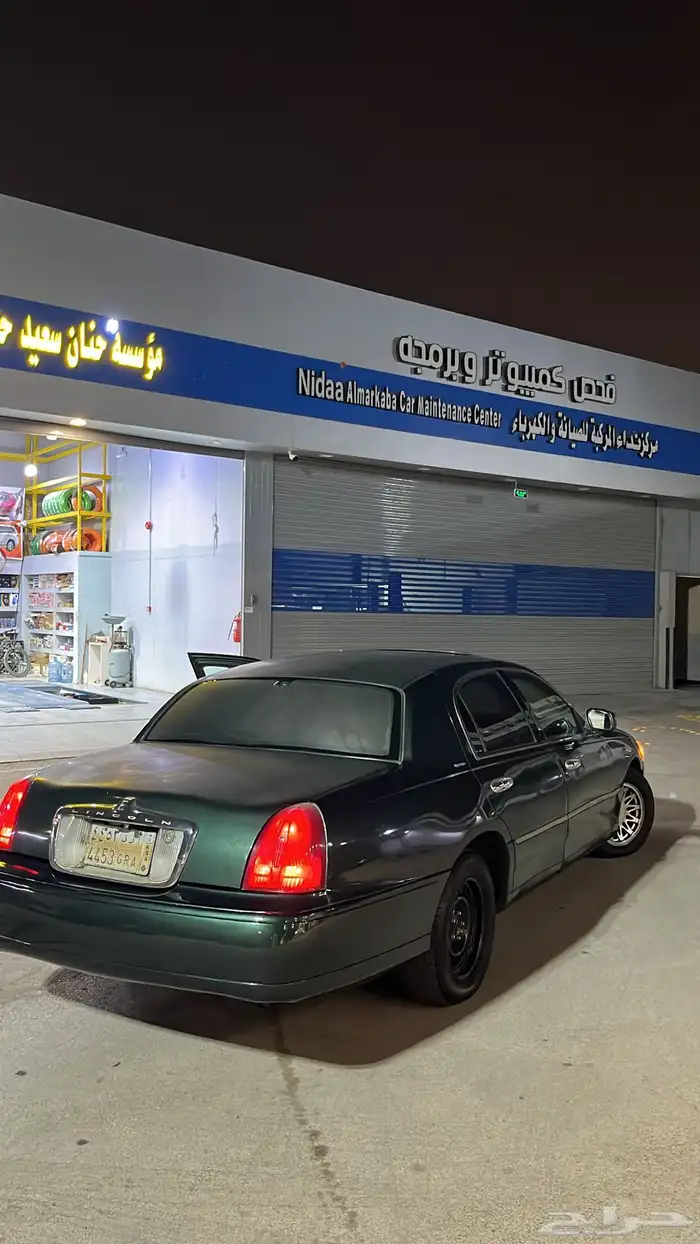 تاون كار لينكن 1999 4