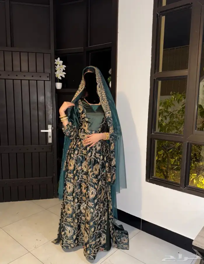 ملابس سهرة هندية 0