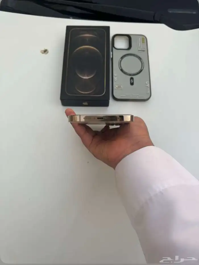 ايفون 12 برو ماكس 7