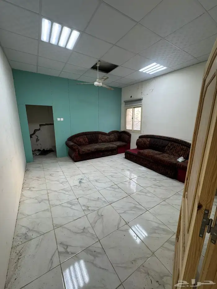 حوش للايجار 2