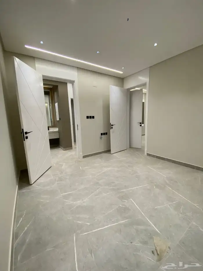 شقه ارضيه للييع حي الشفا 7