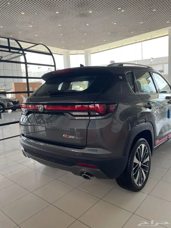 عرض اليوم الوطني سيارة شانجان CS35 2025 4