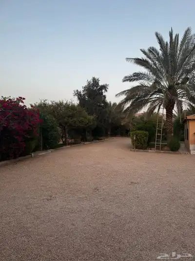 مزرعة للبيع المزاحمية بالقرب من طريق نساح index