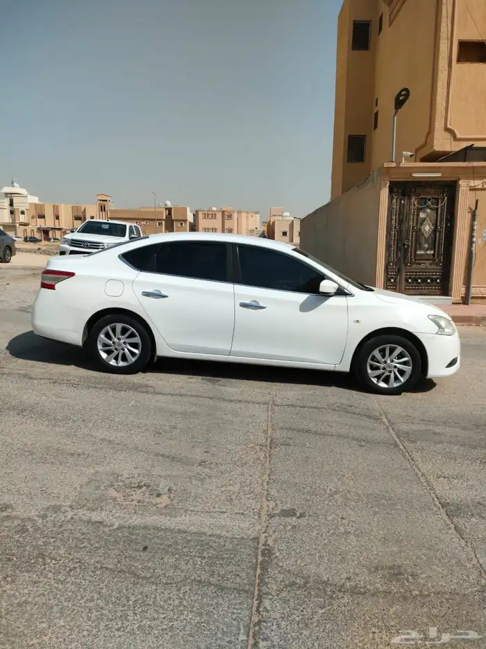 سياره للإيجار 0