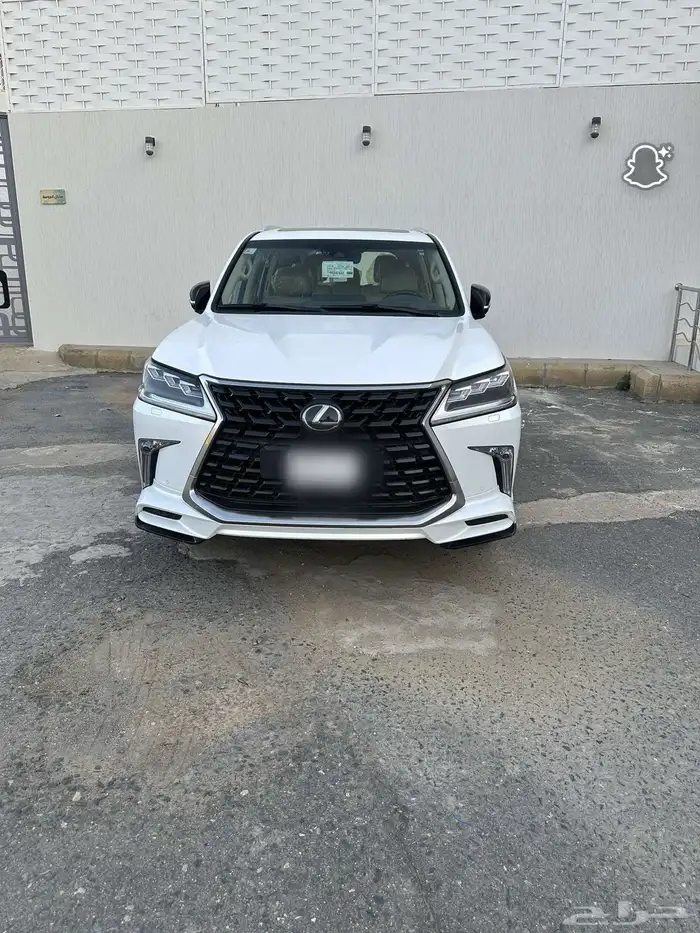 جيب لكزس 570 LX موديل 2021 0