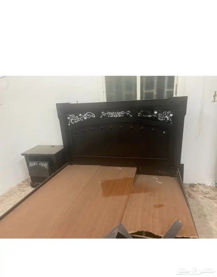 غرفة نوم للبيع 2