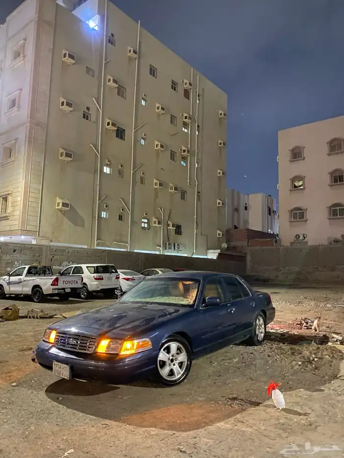 فورد كراون فكتوريا نص فل 12