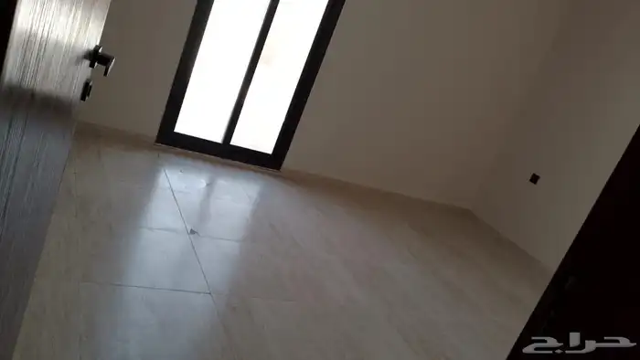 للبيع شقة بعمارة سكنية 220م - الرياض حي ديراب 11