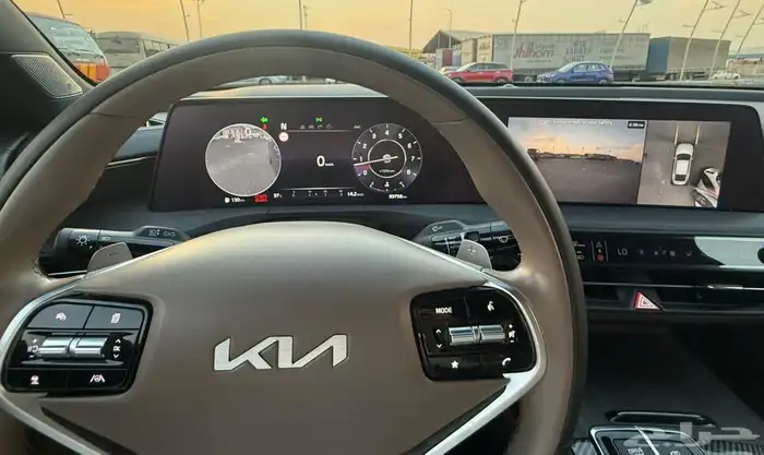 كيا K8 2022 ( بنزين ) فل كامل بدون بانوراما شبه جديدة للبيع 24