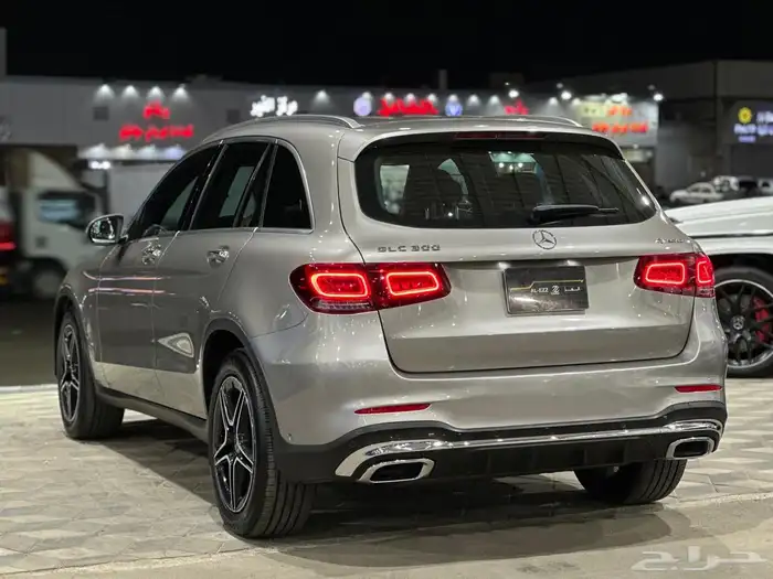 مرسيدس GLC 300 موديل 2020 3