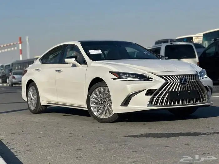 توفير سيارات من الامارات حسب الطلب 0