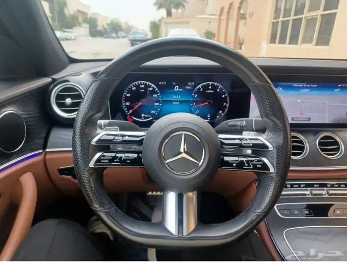 مرسيدس E300 2021 18