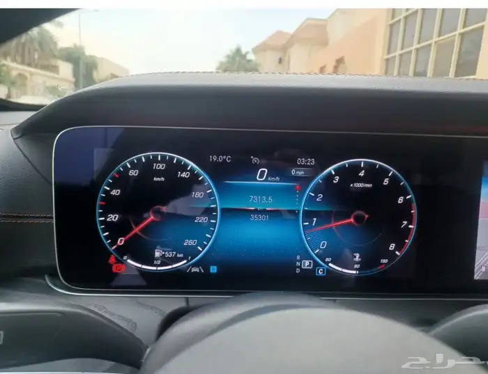 مرسيدس E300 2021 19