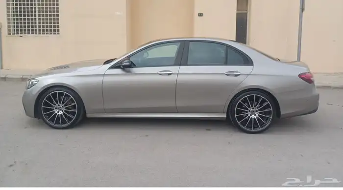 مرسيدس E300 2021 7