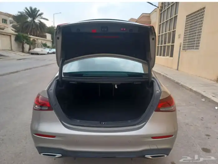 مرسيدس E300 2021 20