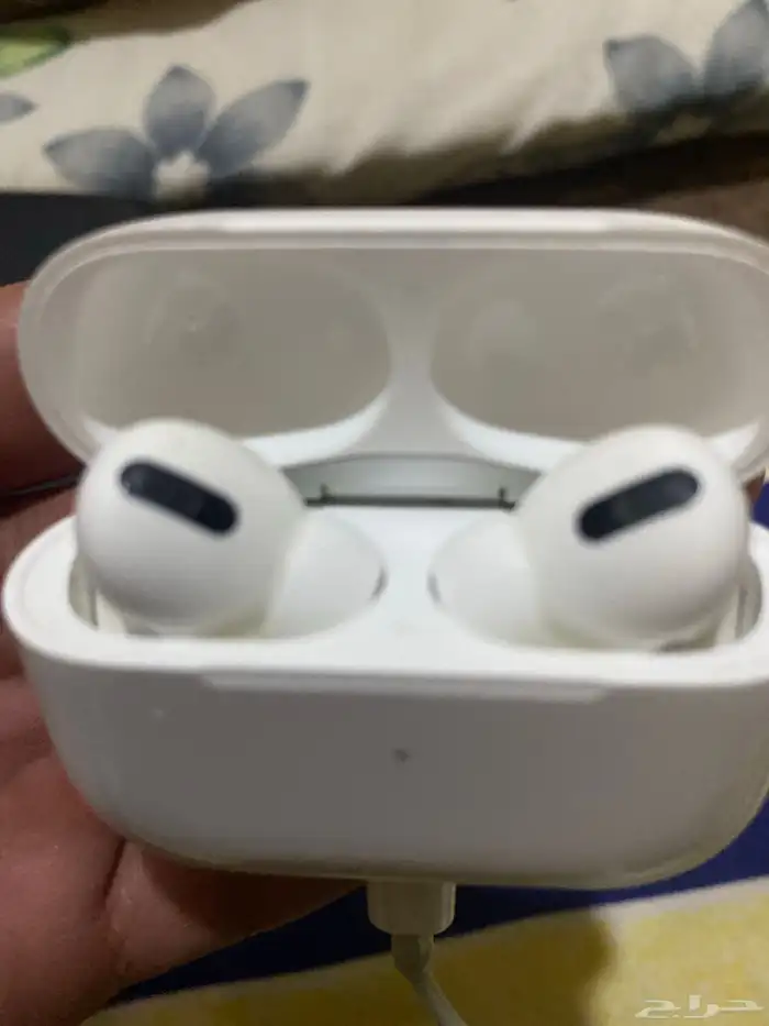 سماعات air pods pro 3