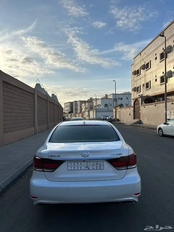 لكزس LS460 شورت فل 2015 4