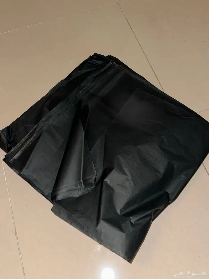 تصفية مستودع   كراتين   شواحن   أوراق زينة 5