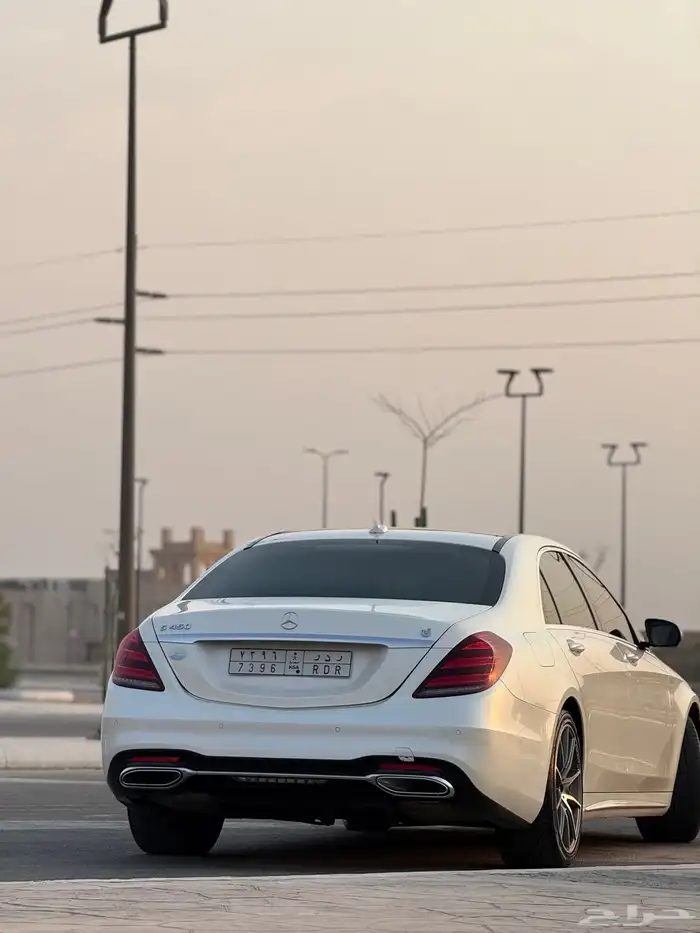 مرسيدس يخت 3 ازرار S450 2018 10