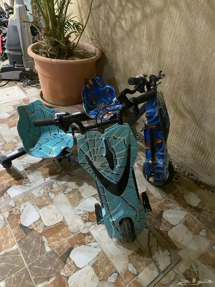 منظفة سجاد غسيل وسكوترات وسياكل أطفال للبيع 0