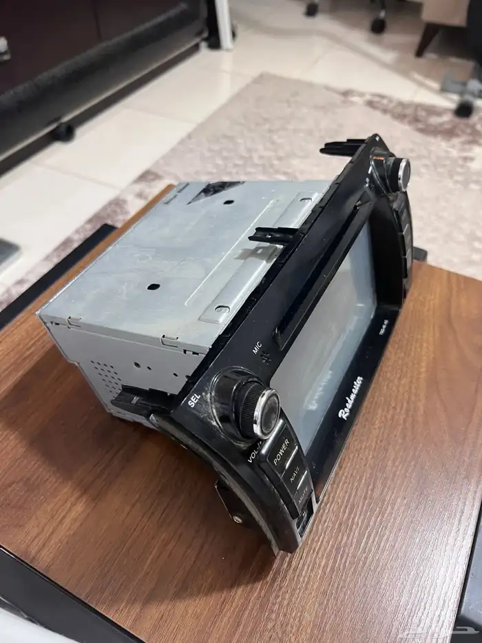 شاشات سيارة سكويا 10